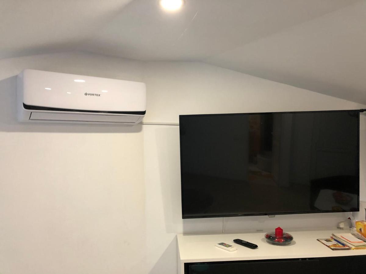 Toni Room Сигишоара Экстерьер фото